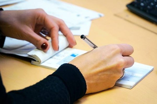 Tout ce que vous devez savoir sur le chèque emploi service garde d'enfants